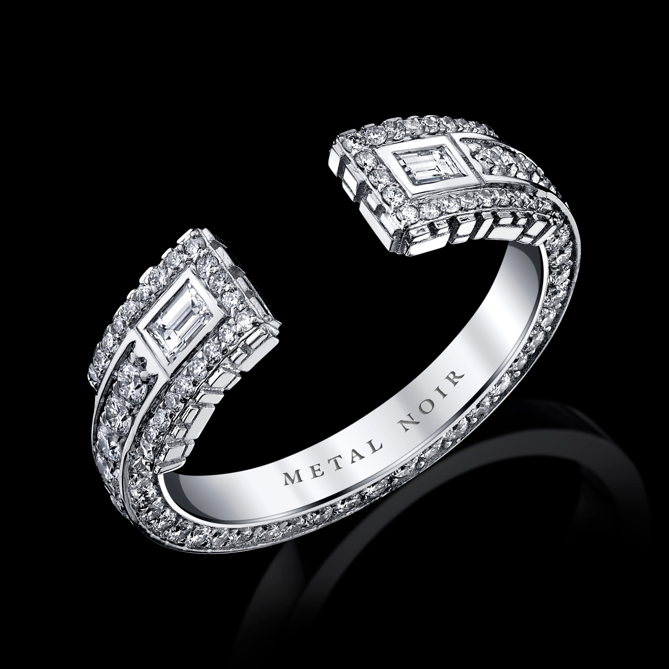Signature Collection 18k Gold Cuff Ring with Full Diamonds + Baguettes