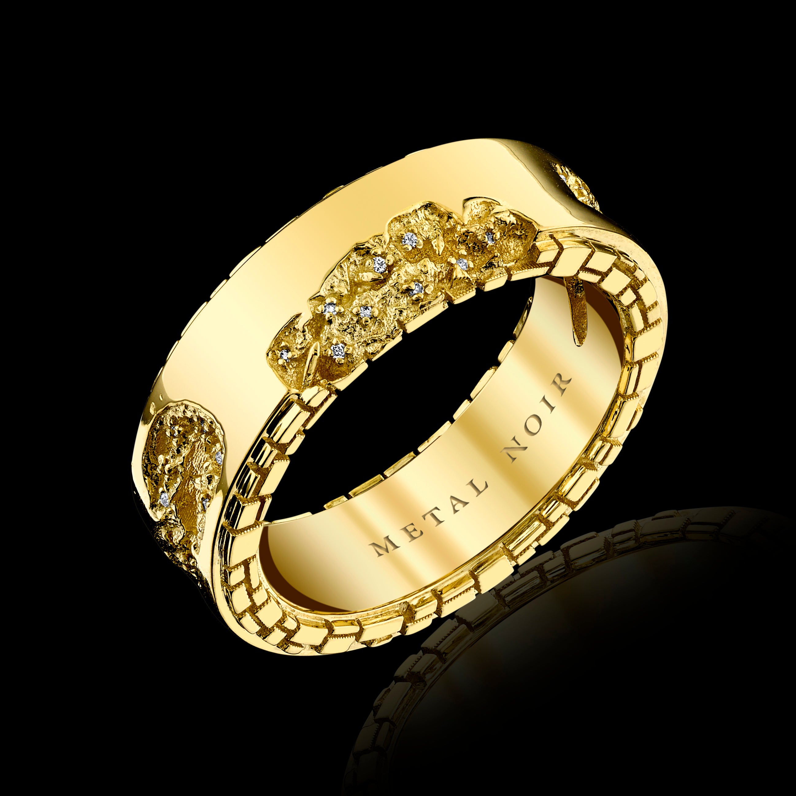 ‘Eroded Architecture’ XL Ring in solid 18k yellow gold • Edition of 50